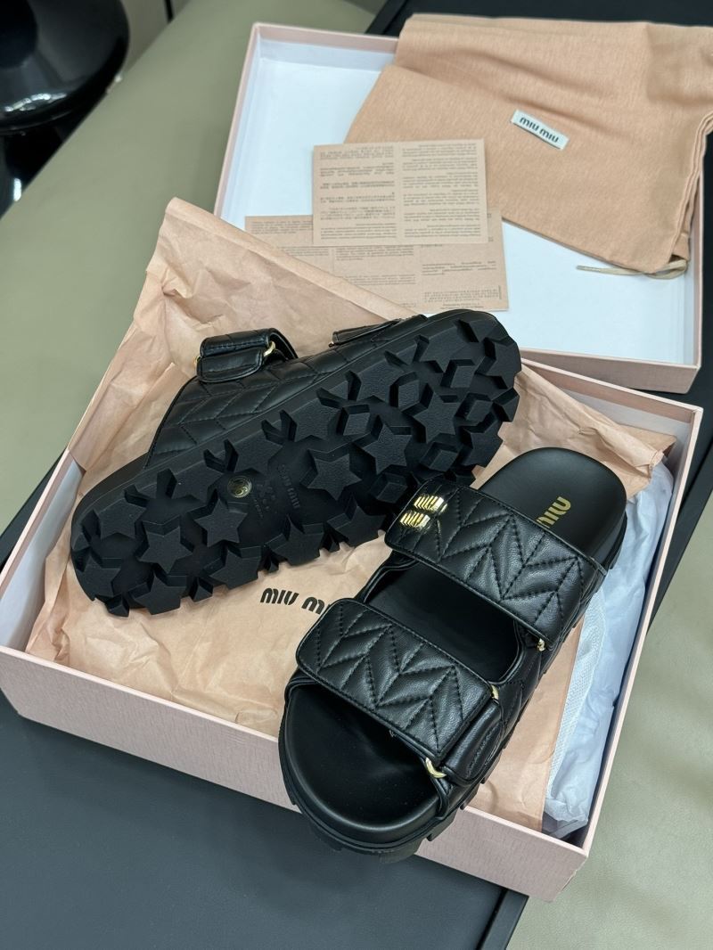 Louis Vuitton Slippers